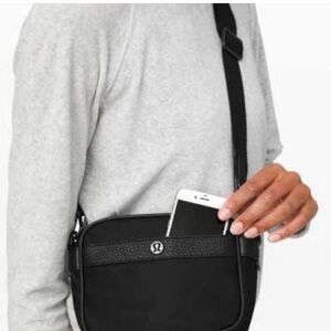 Lululemon bag